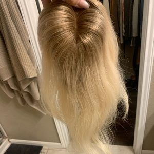 Blonde rooted 15” clip in hair topper